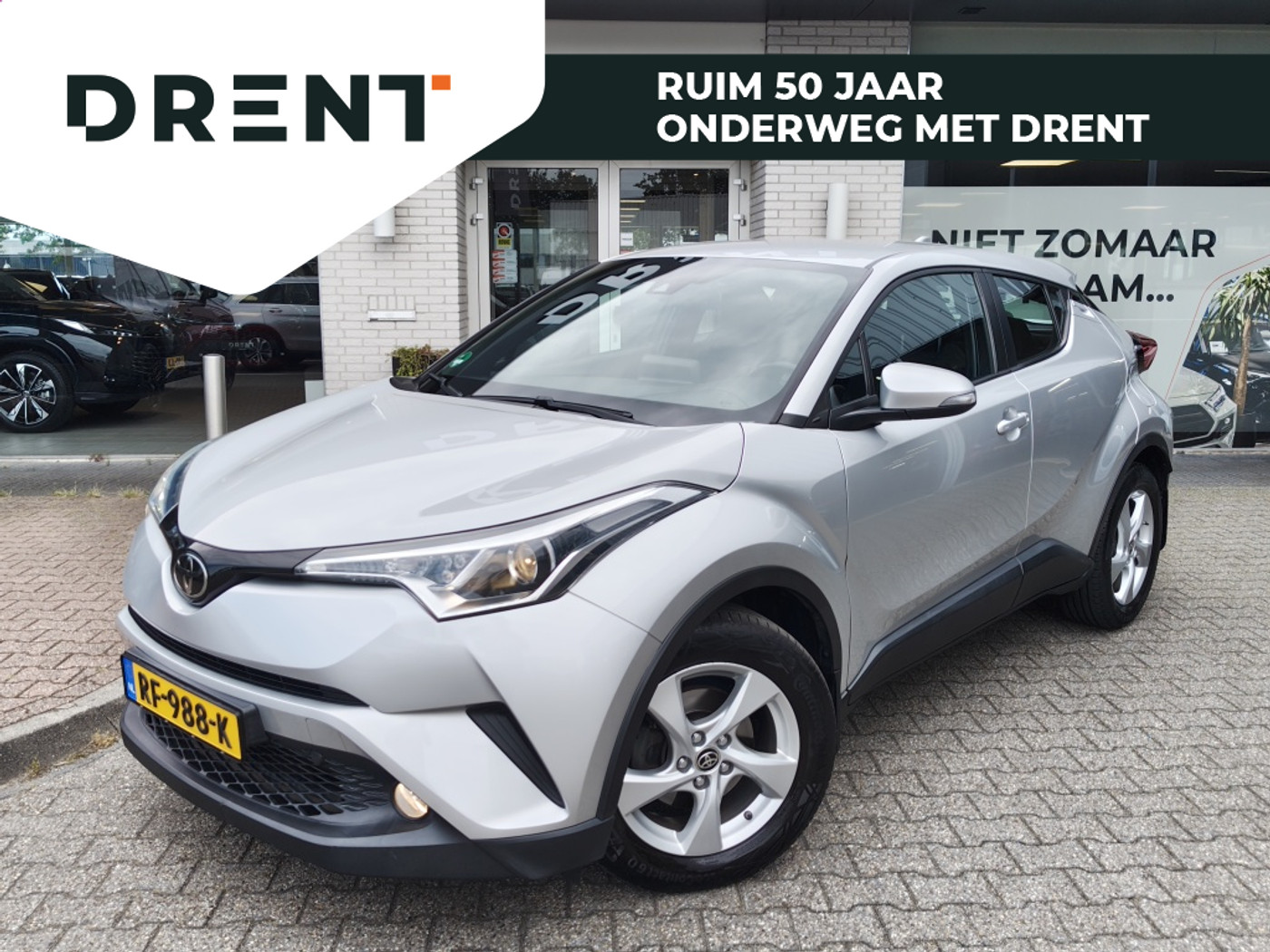 Toyota Toyota C-hr 1.2 Dynamic Automaat | Trekhaak | 1100 KG Trekgew. | DAB | 2017 - voorkant