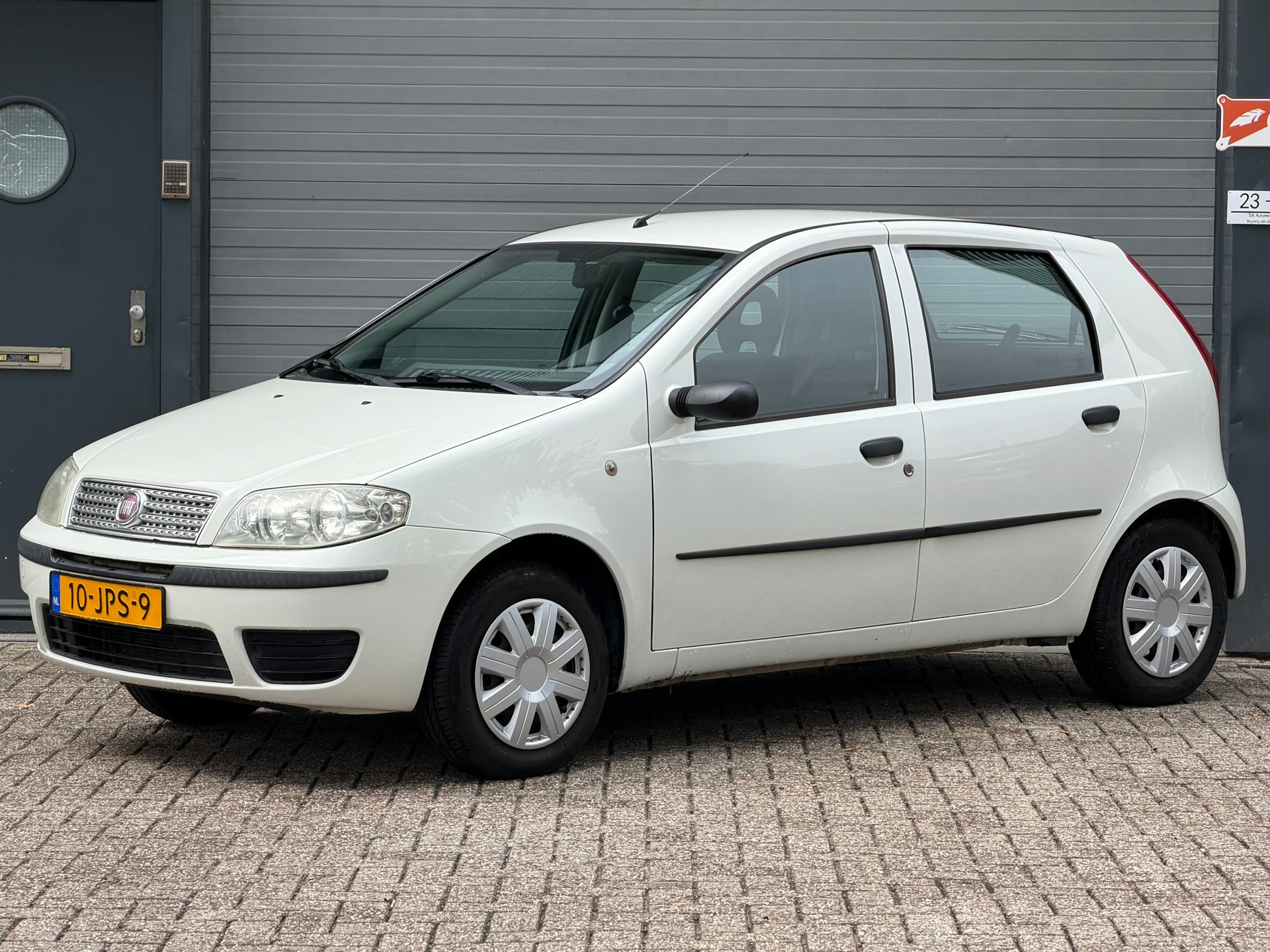 Fiat Fiat Punto 1.2 Active 2009 - voorkant