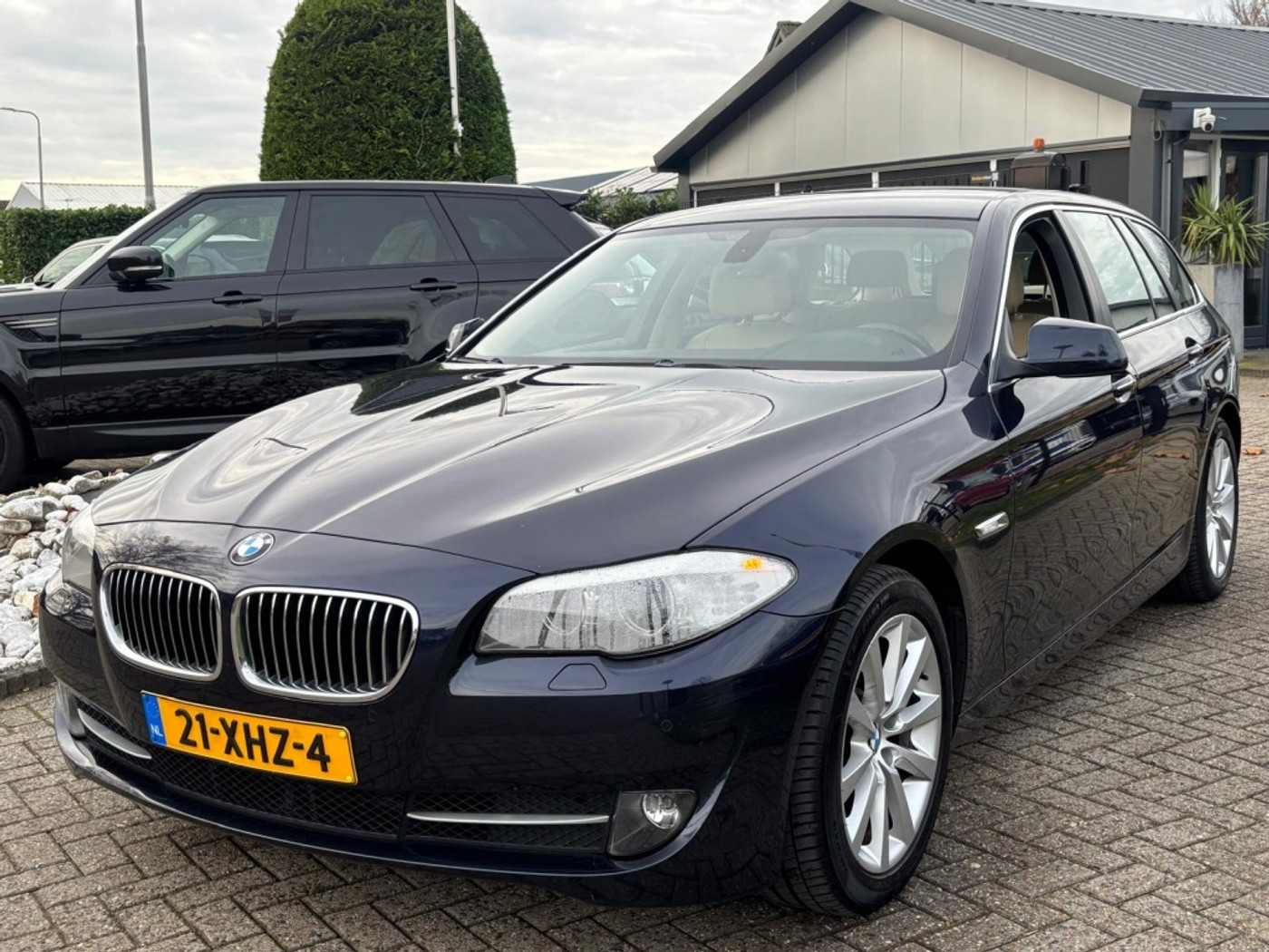 BMW 5er Reihe 520I High Executive Benzine Automaat 2012 NL Auto 2012 - voorkant