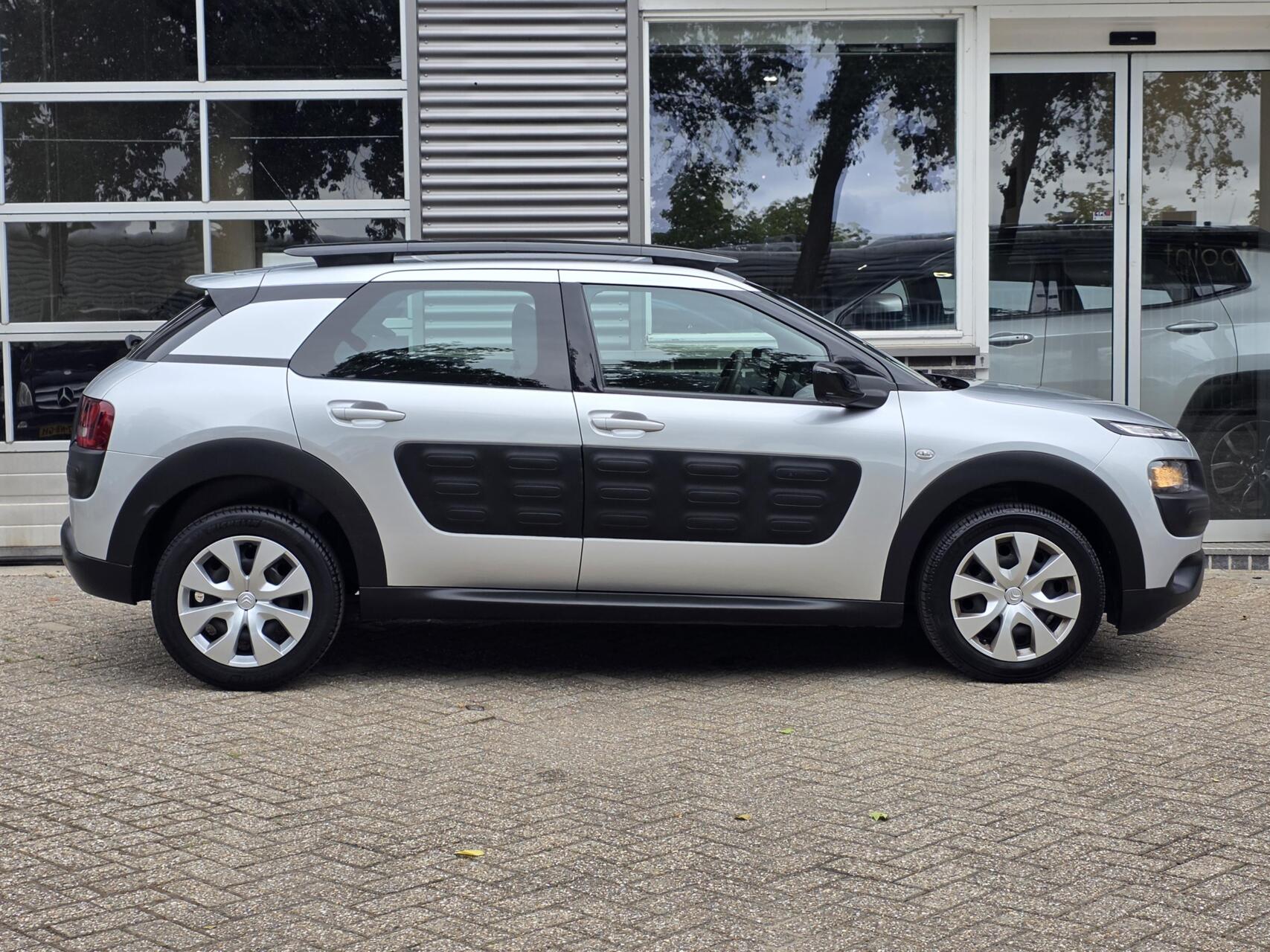 Foto van Citroen C4 Cactus