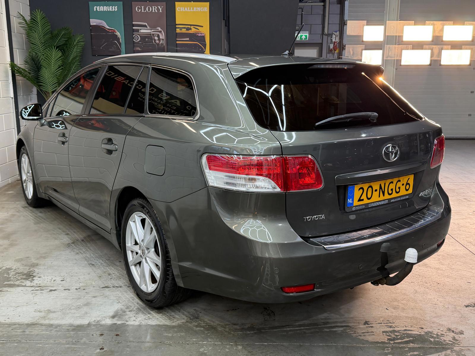 Foto van Toyota Toyota Avensis
