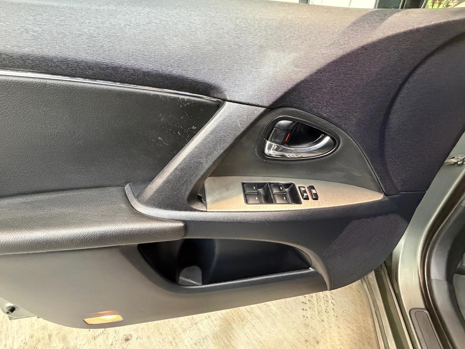 Foto van Toyota Toyota Avensis