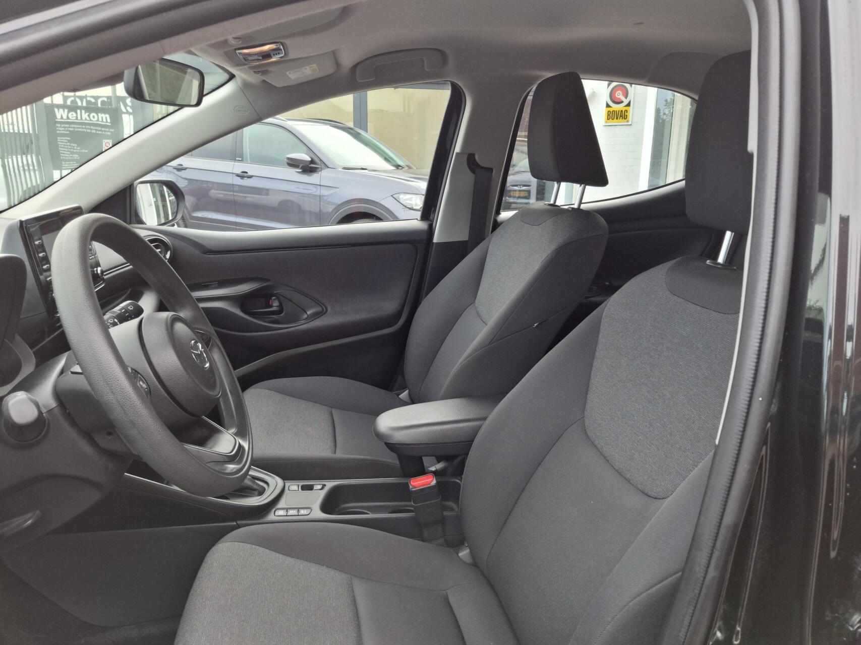 Foto van Mazda 2 Hybrid
