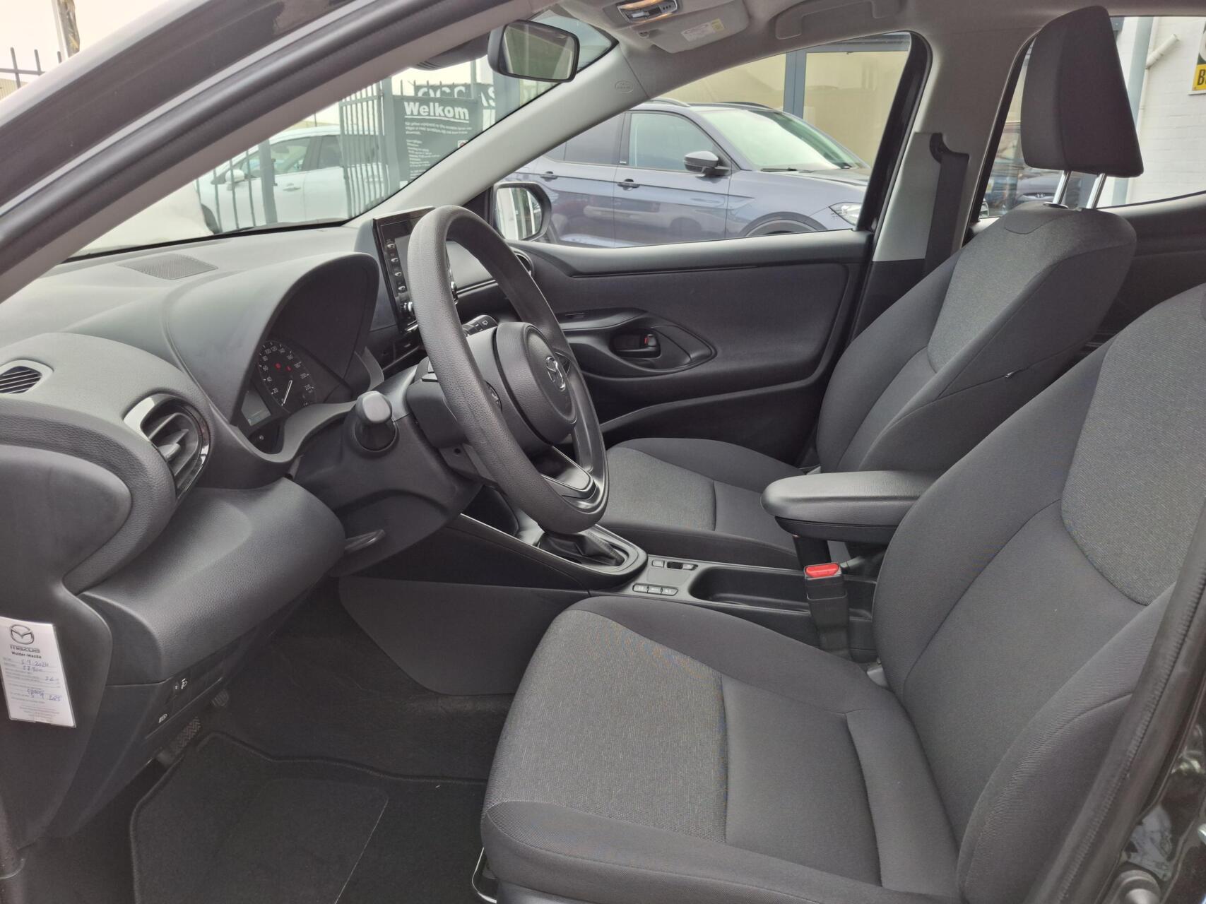 Foto van Mazda 2 Hybrid
