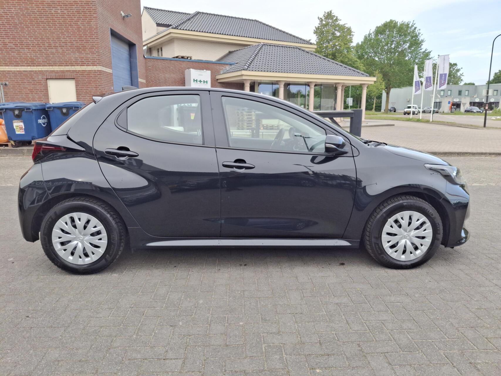 Foto van Mazda 2 Hybrid