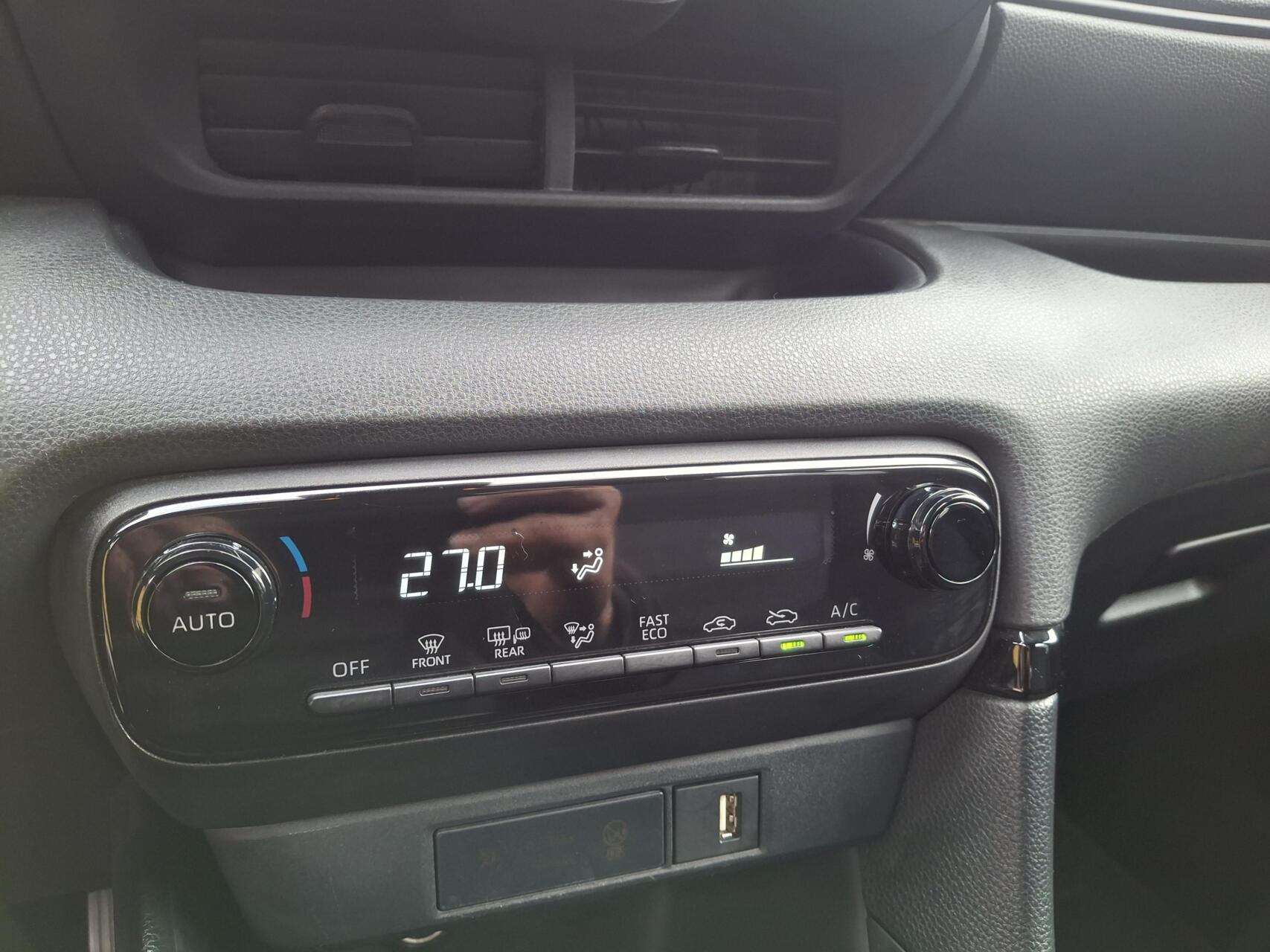 Foto van Mazda 2 Hybrid