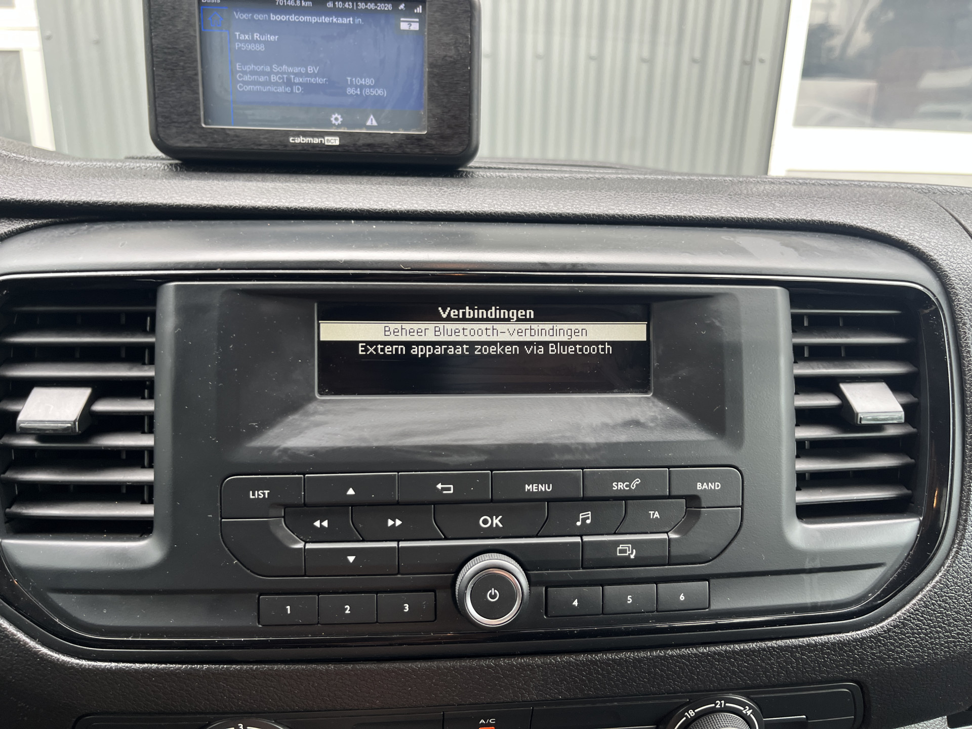 Foto van Opel Vivaro-e Combi