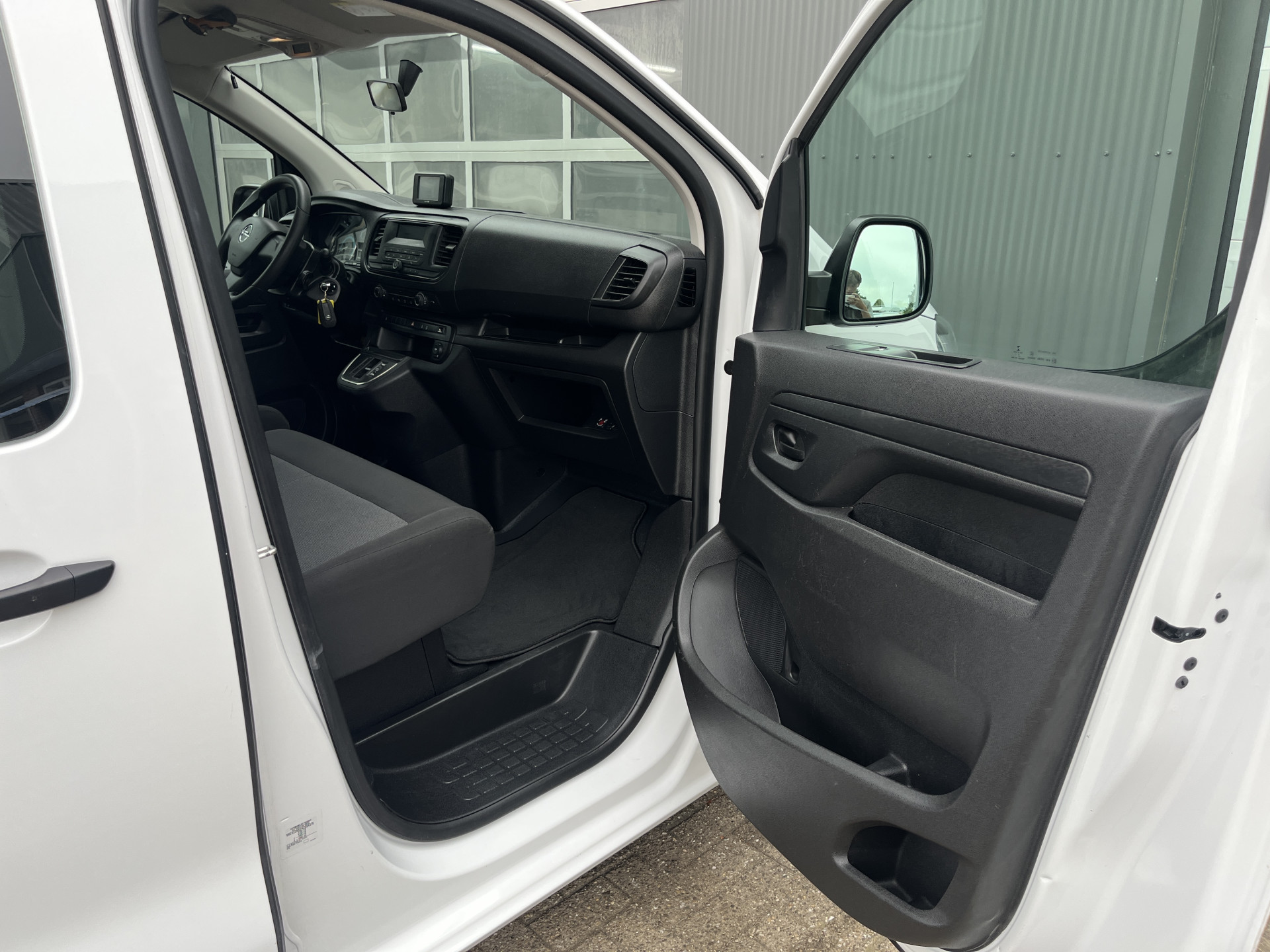 Foto van Opel Vivaro-e Combi