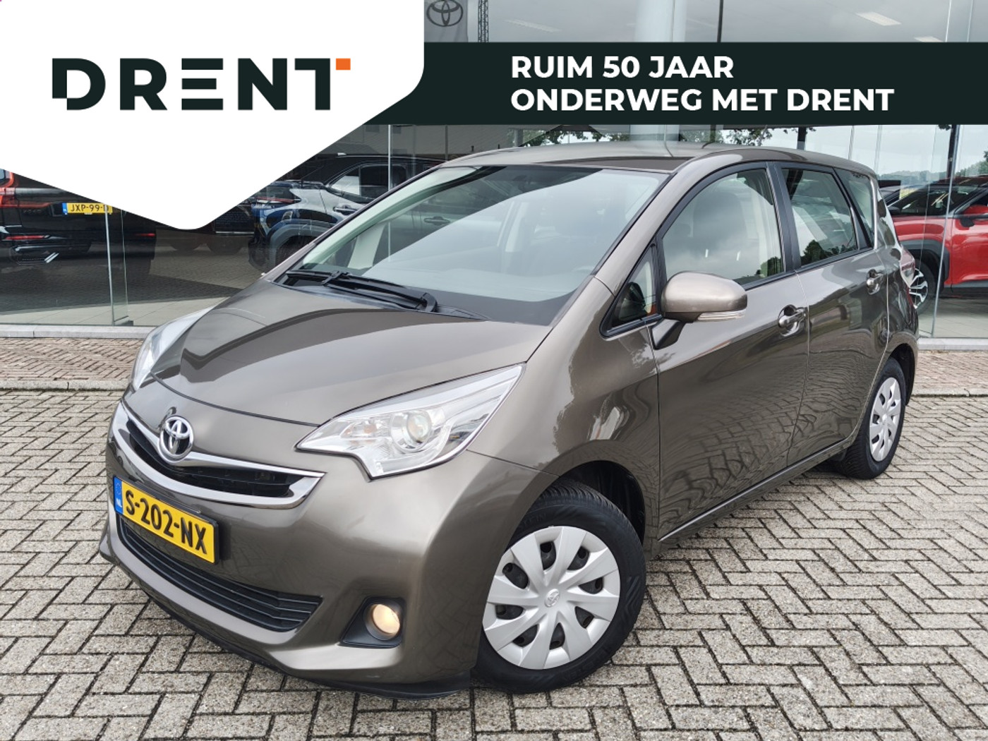 Toyota Toyota Verso-s 1.3 VVT-i Aspiration | Trekhaak | Automaat | Camera 2015 - voorkant