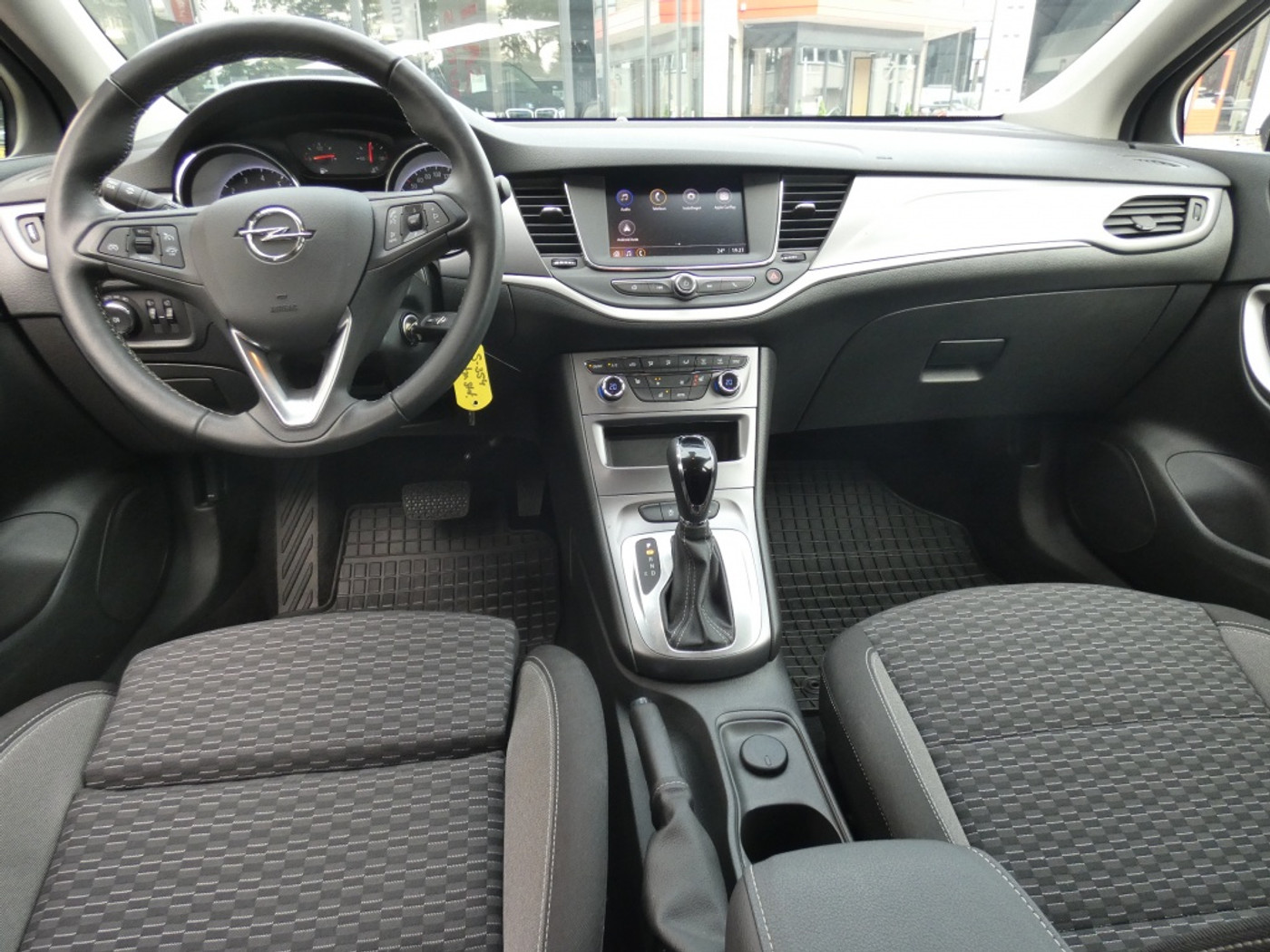 Foto van Opel Astra Sports Tourer
