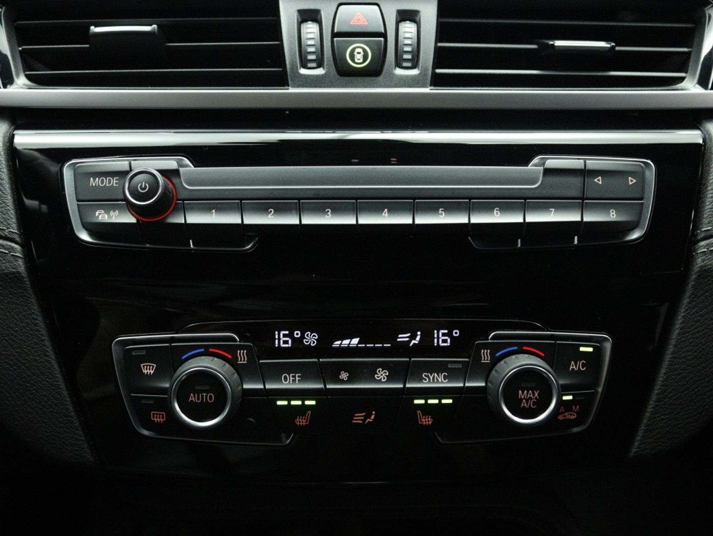 Foto van BMW X2 Sdrive18i