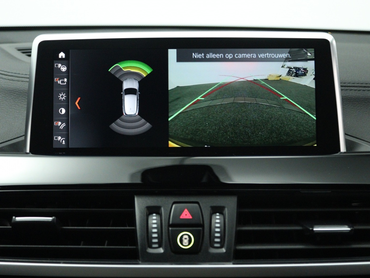 Foto van BMW X2 Sdrive18i