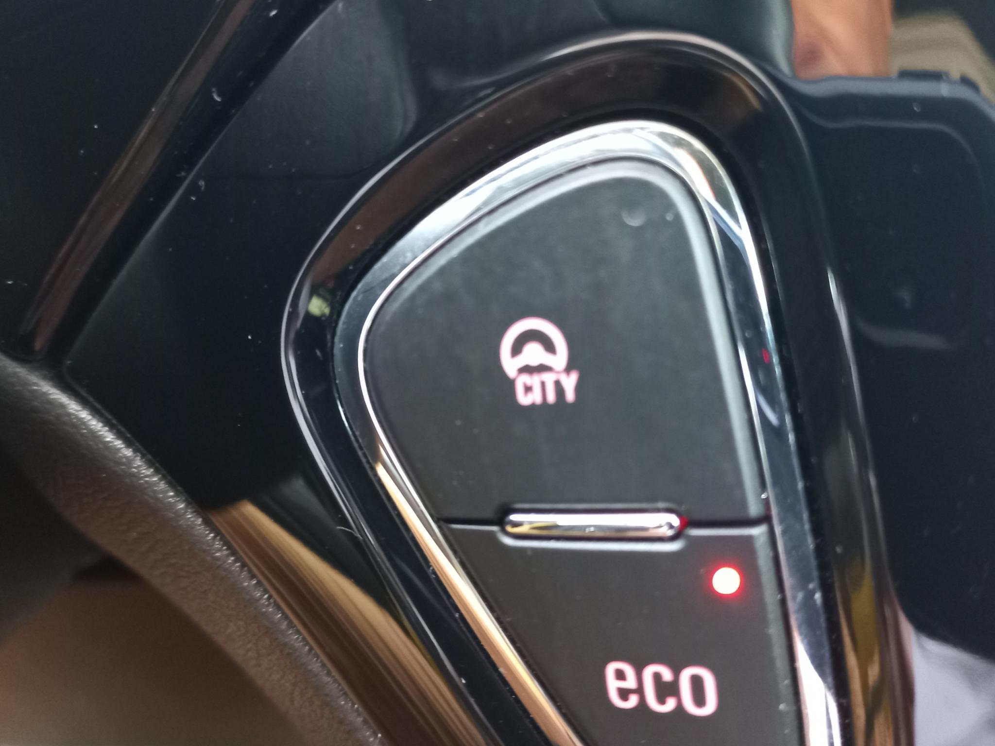 Foto van Opel Adam