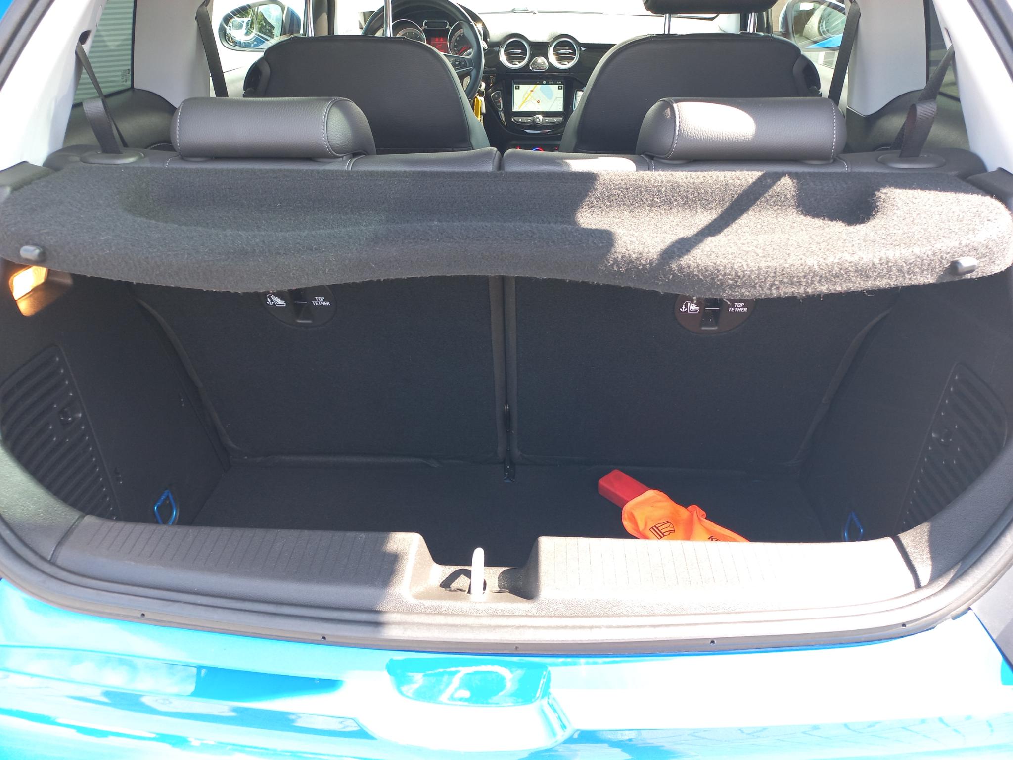 Foto van Opel Adam