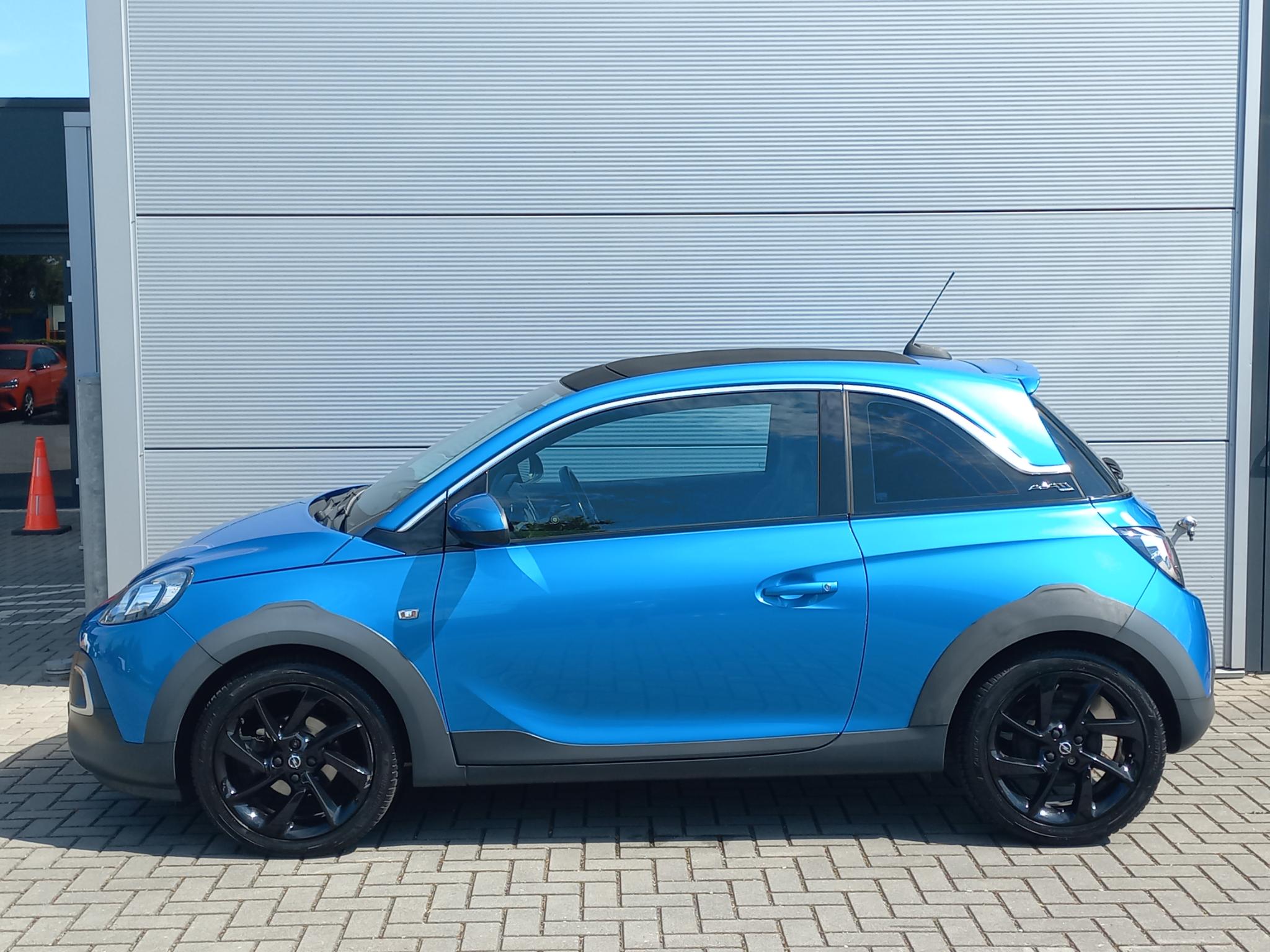 Foto van Opel Adam