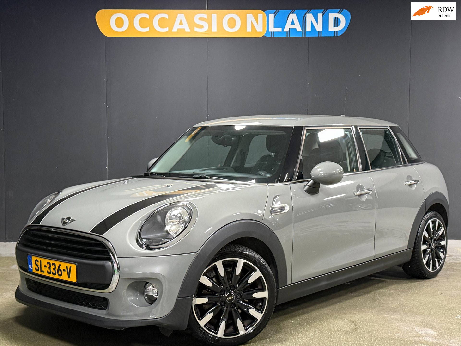 Mini One 1.5 One Pepper|NAP|SFEER|CRUISE|CARPLAY|BLUETOOTH|AUTOMAAT|17INCH| 2018 - voorkant