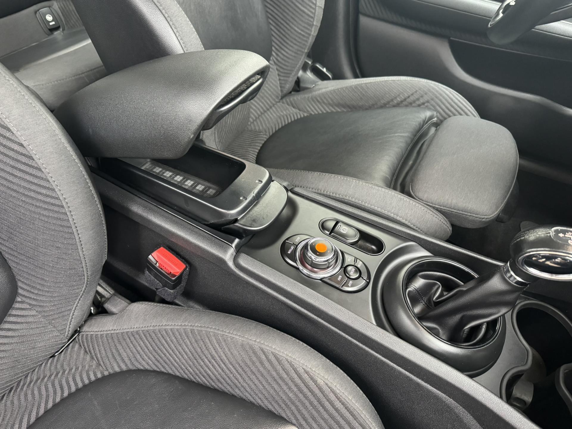 Foto van Mini Clubman Cooper