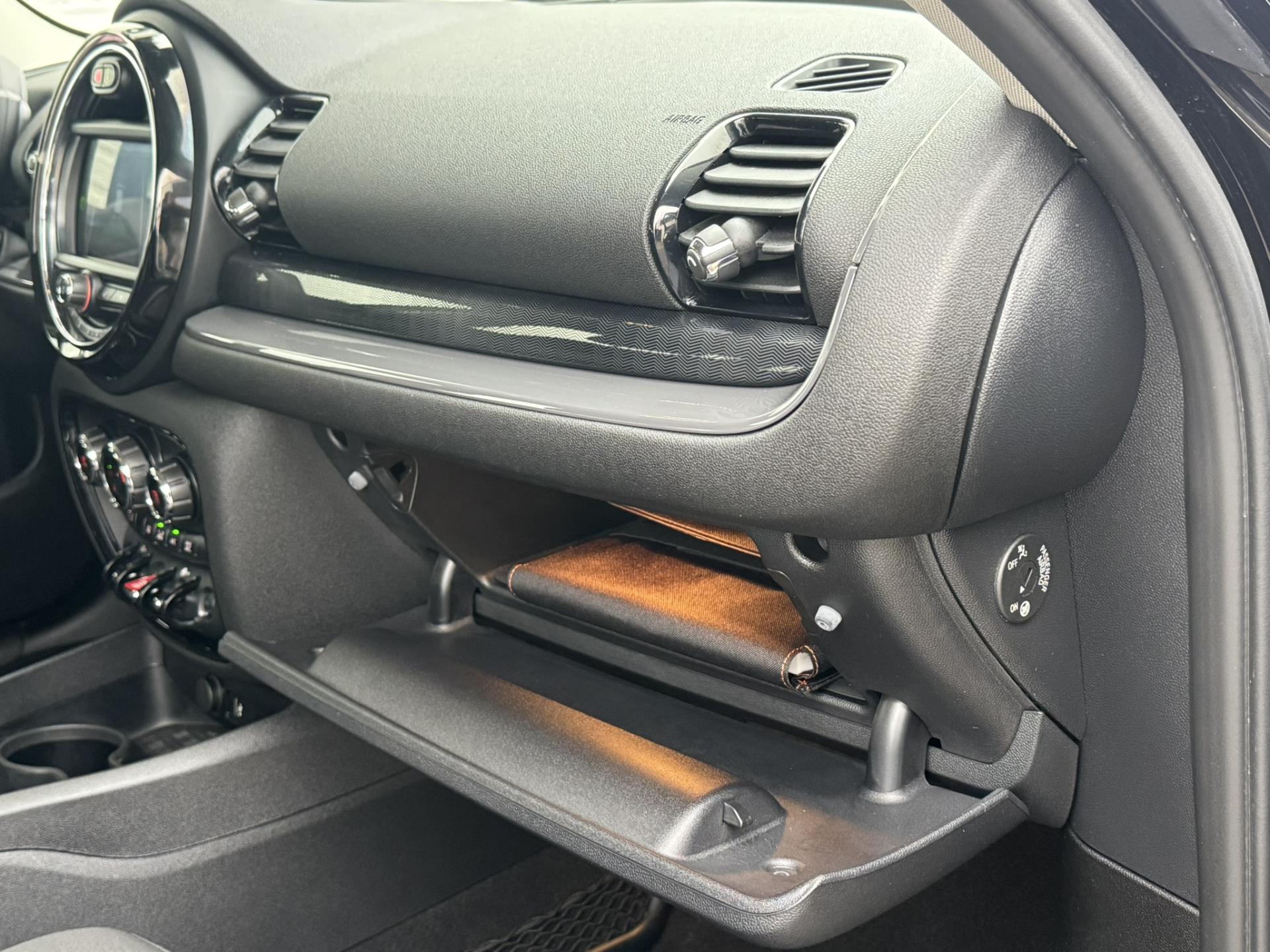 Foto van Mini Clubman Cooper