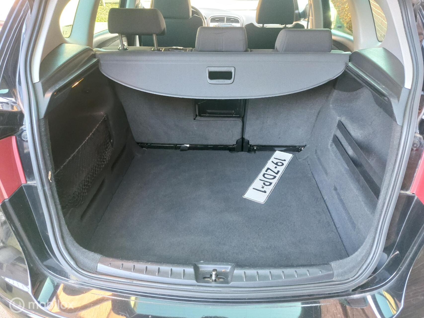 Foto van Seat Altea XL