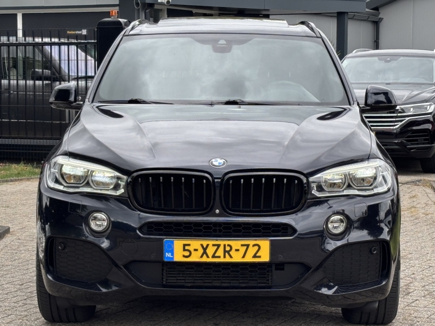 Foto van BMW X5 Xdrive30d