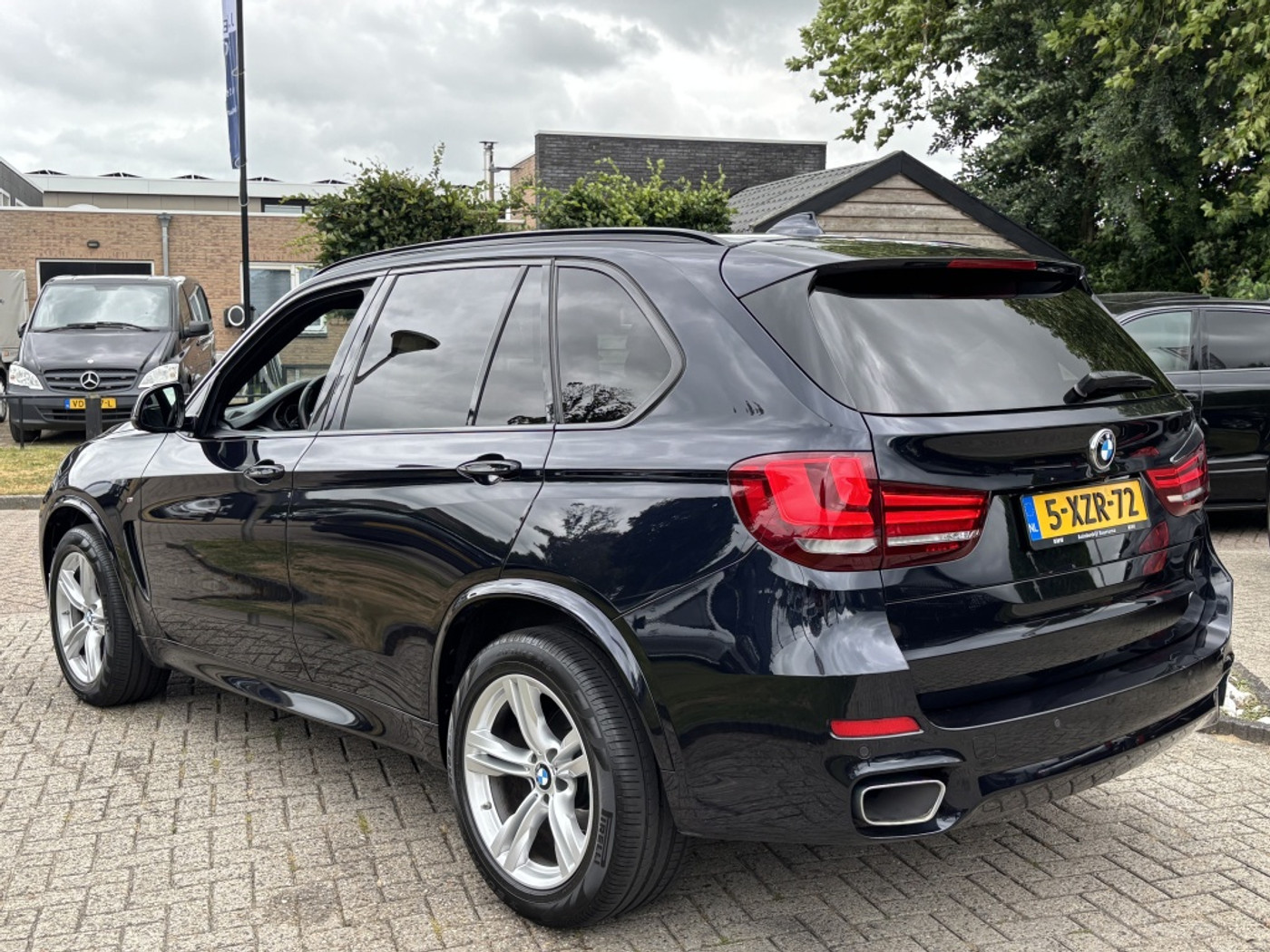 Foto van BMW X5 Xdrive30d