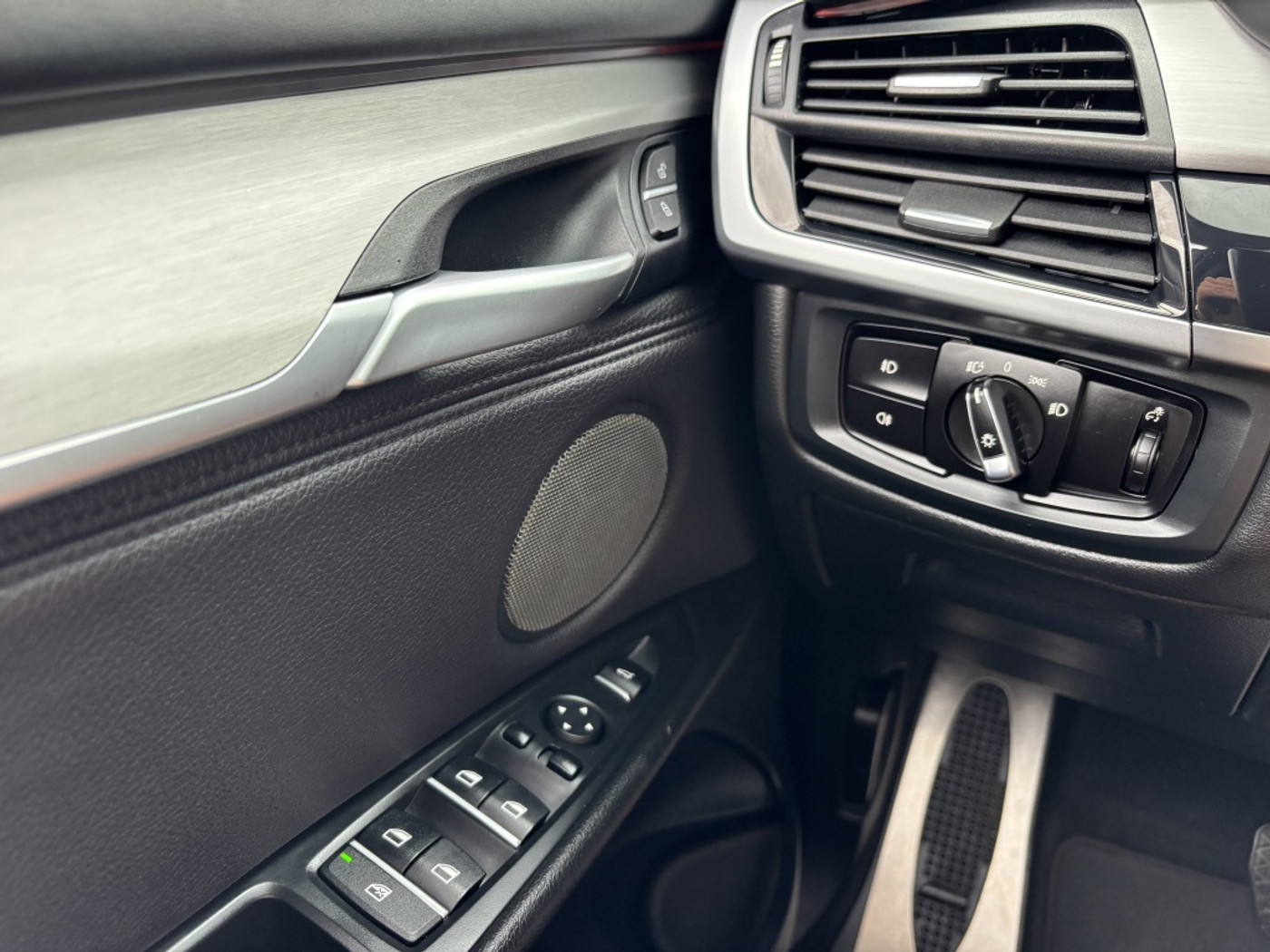Foto van BMW X5 Xdrive30d