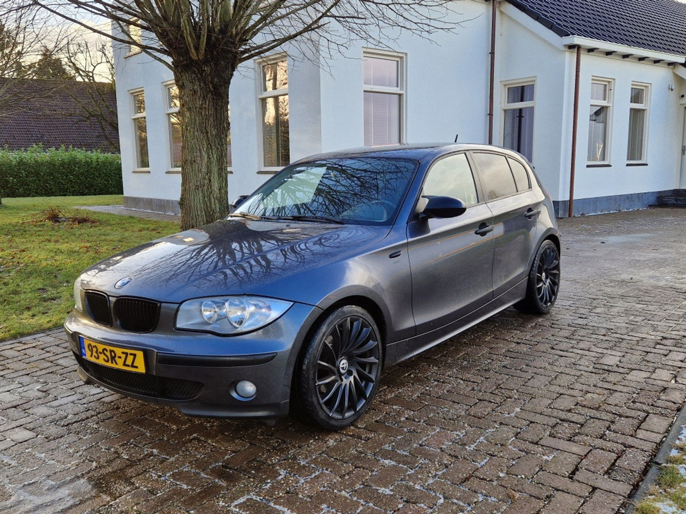 BMW 1er Reihe 116i 2006 - voorkant