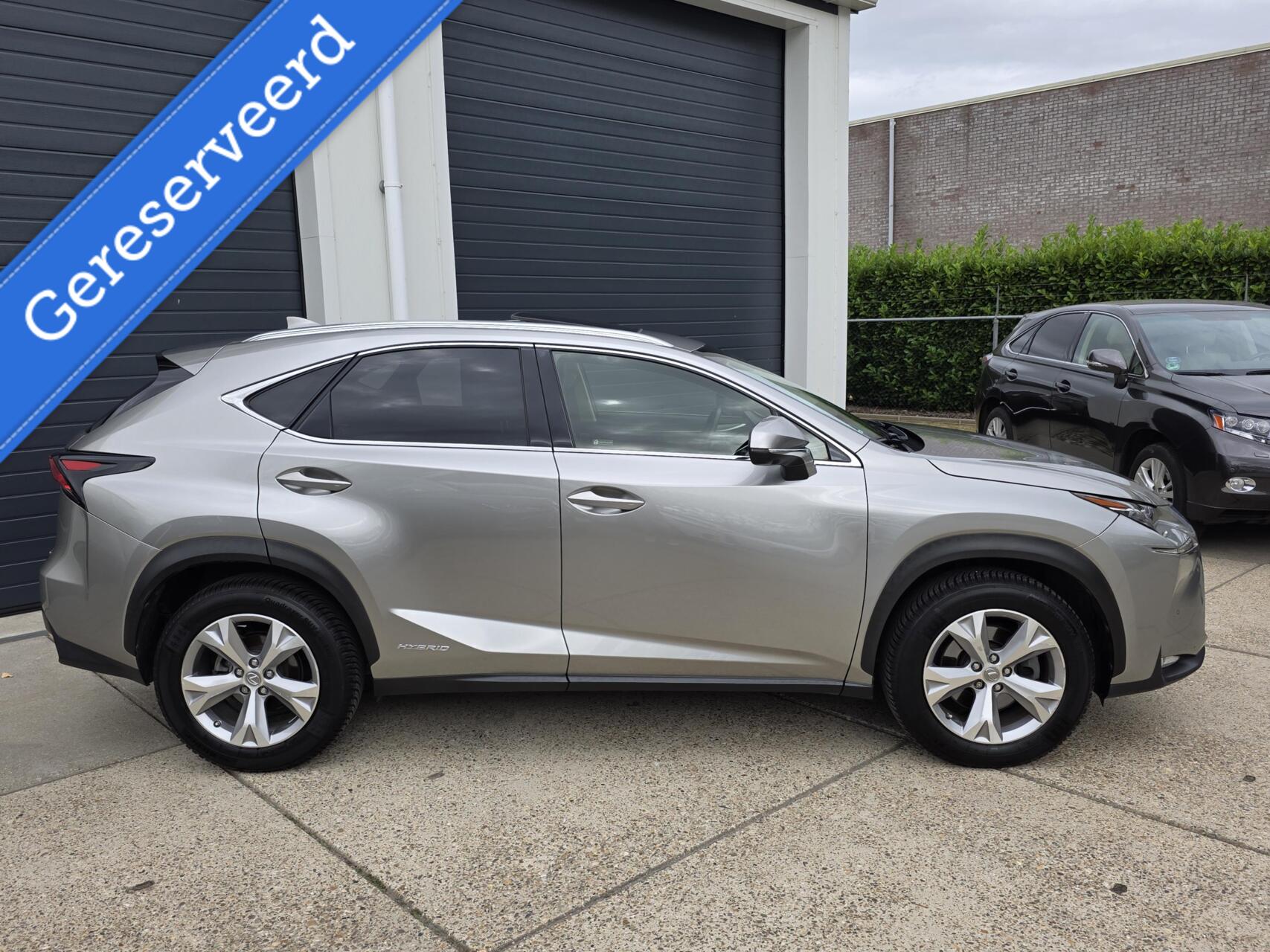Foto van Lexus Lexus Nx300h