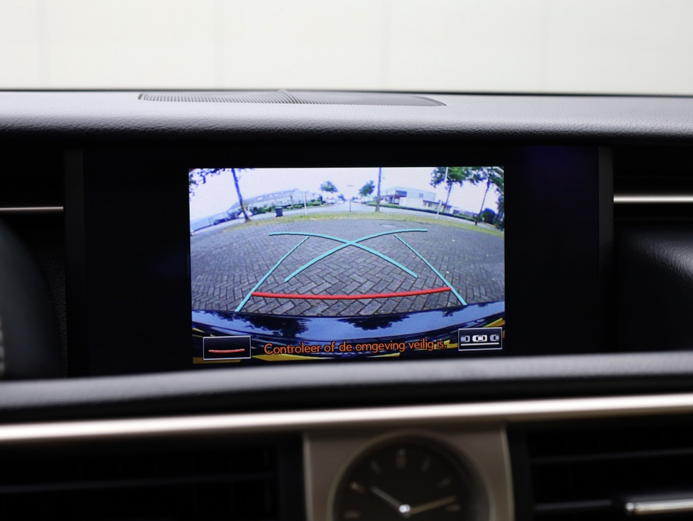 Foto van Lexus Lexus Is300h