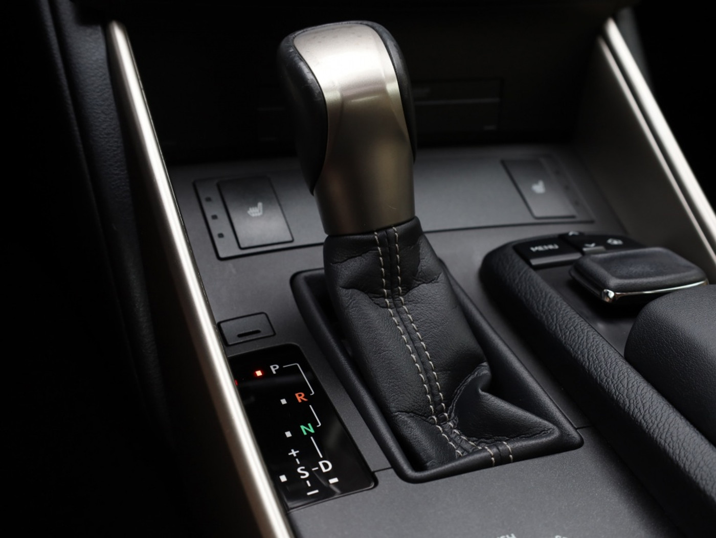 Foto van Lexus Lexus Is300h