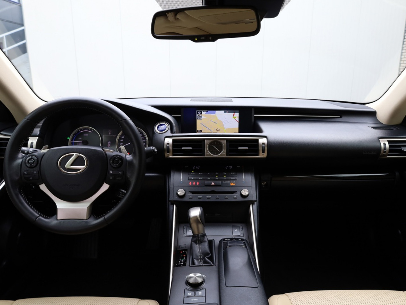 Foto van Lexus Lexus Is300h