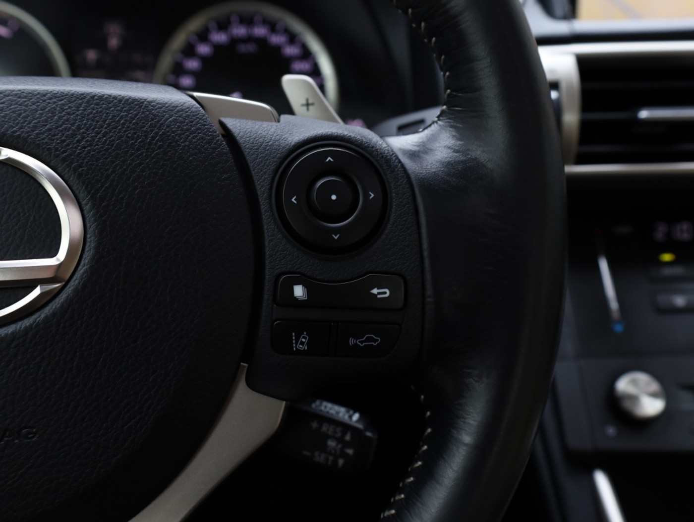 Foto van Lexus Lexus Is300h