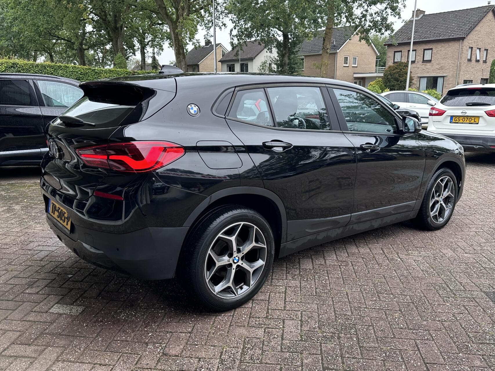 Foto van BMW X2 Sdrive18i