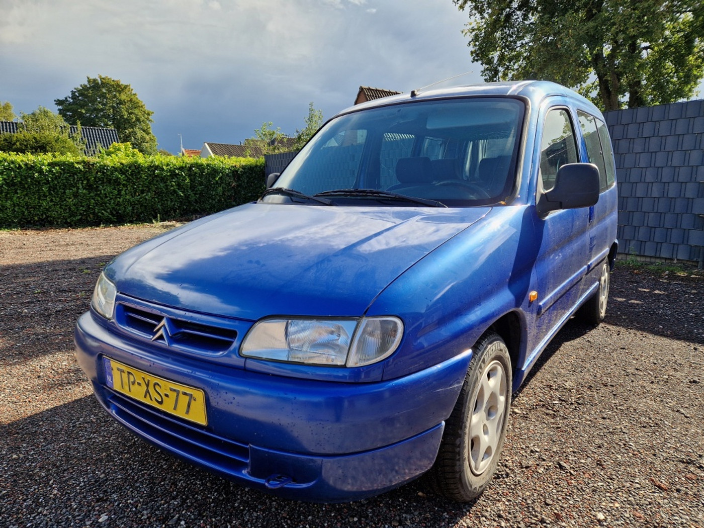 Citroen Berlingo 1.4i Multispace Nw apk! 120dkm 1998 - voorkant