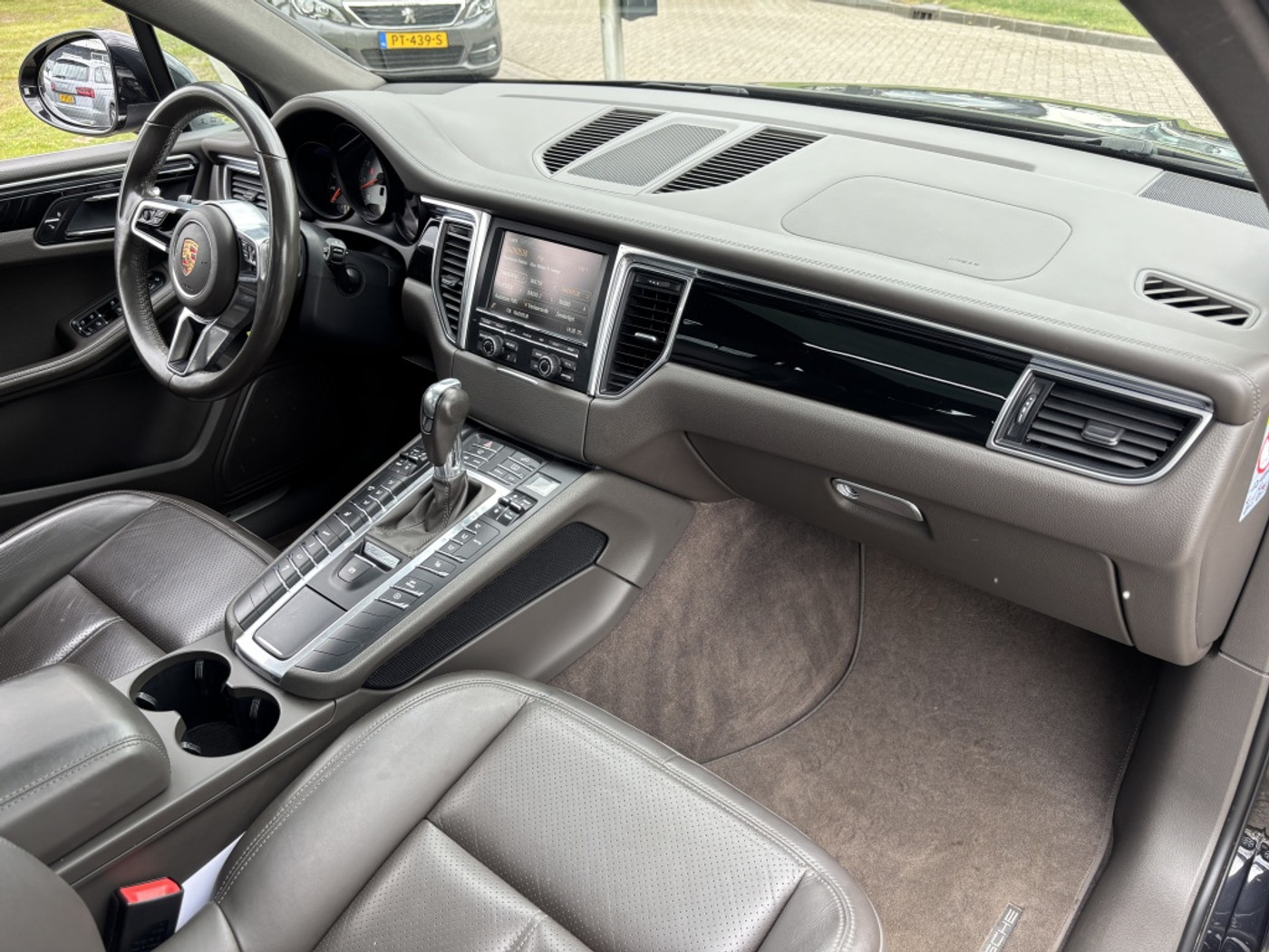 Foto van Porsche Macan S