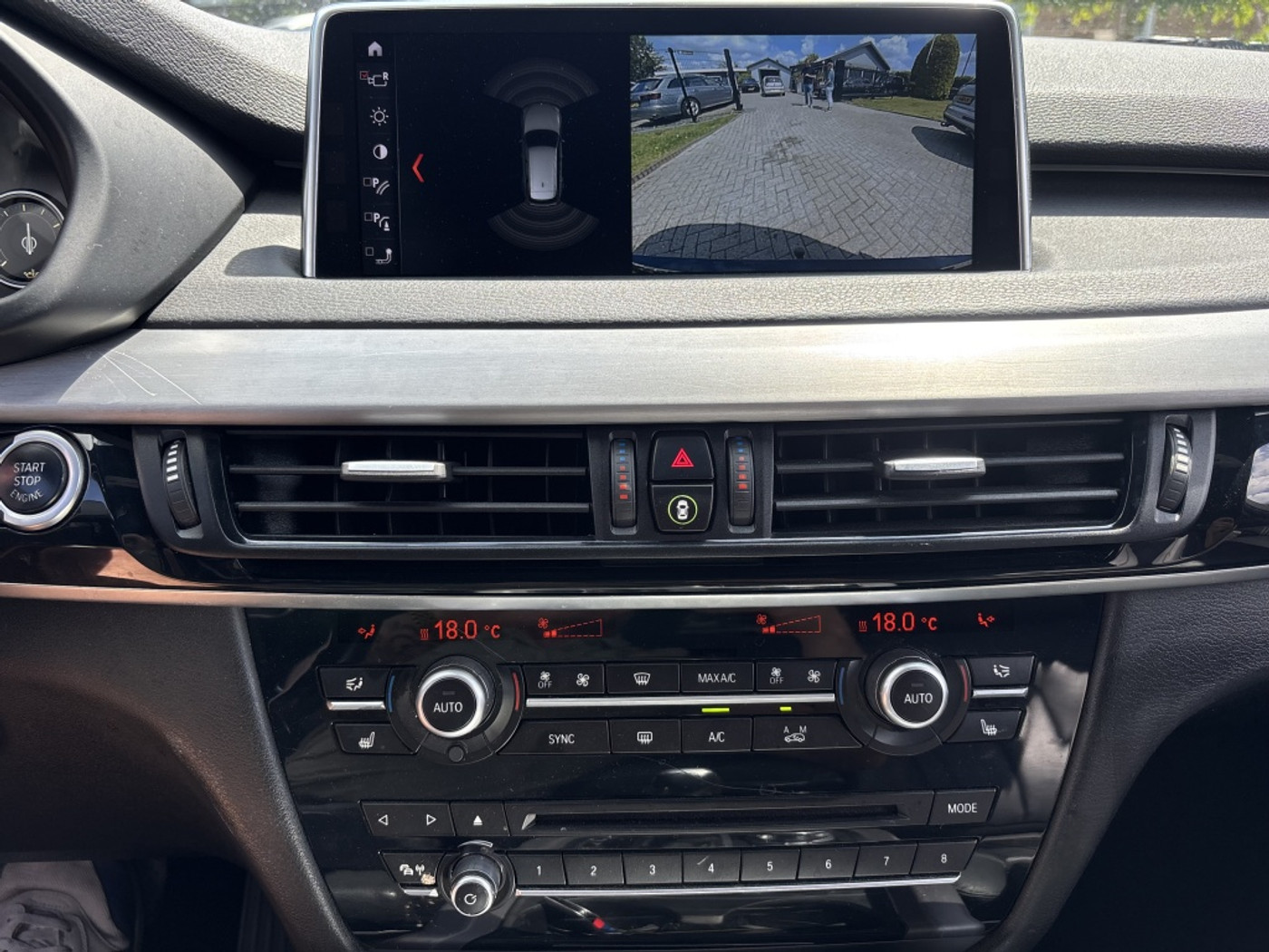 Foto van BMW X5 Xdrive30d