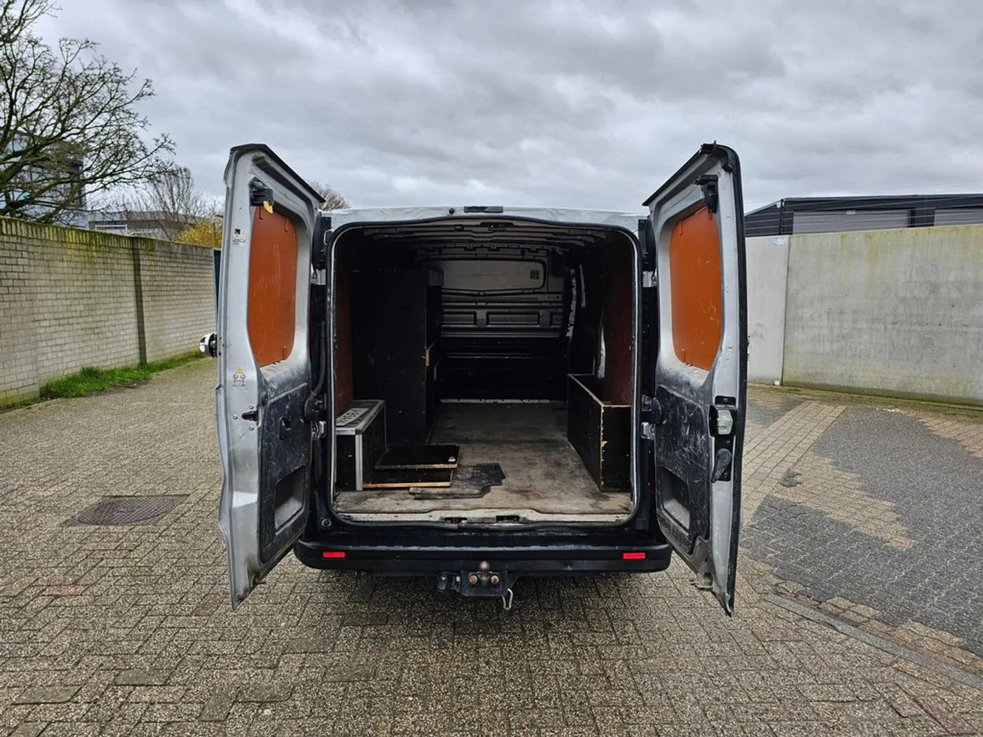 Foto van Opel Vivaro-b