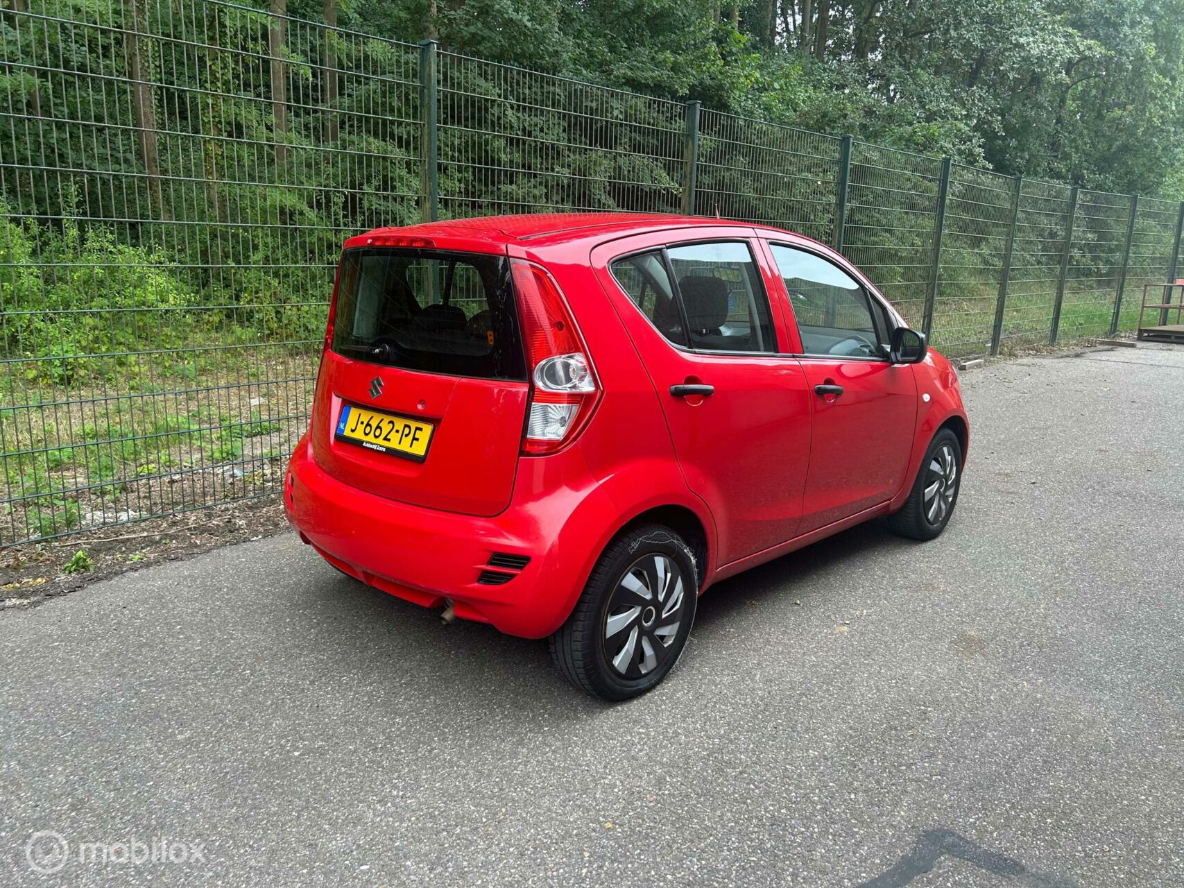 Foto van Suzuki Splash