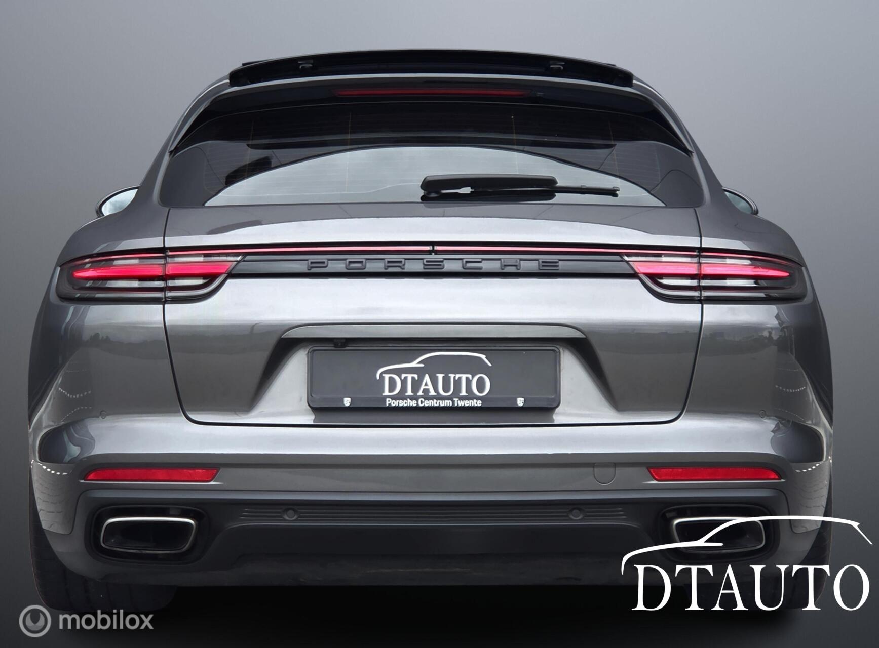Foto van Porsche Panamera 4 E-hybrid