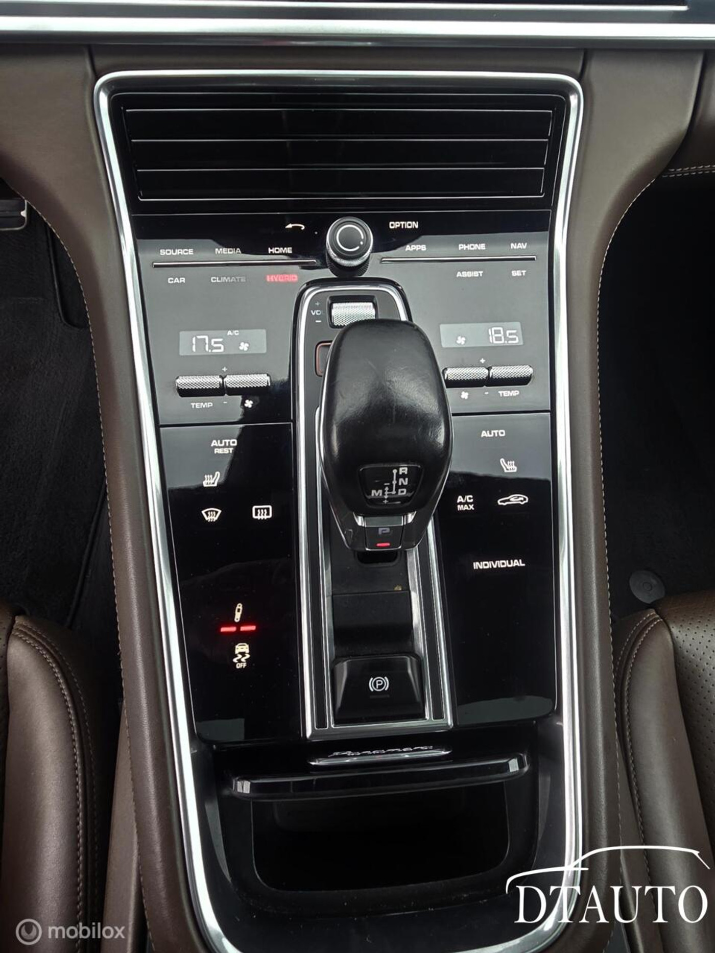 Foto van Porsche Panamera 4 E-hybrid