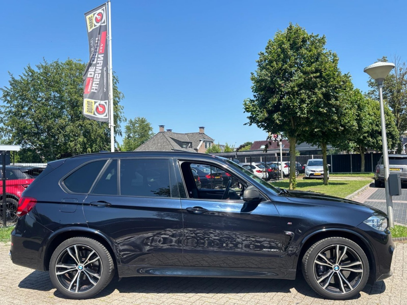 Foto van BMW X5 Xdrive50i