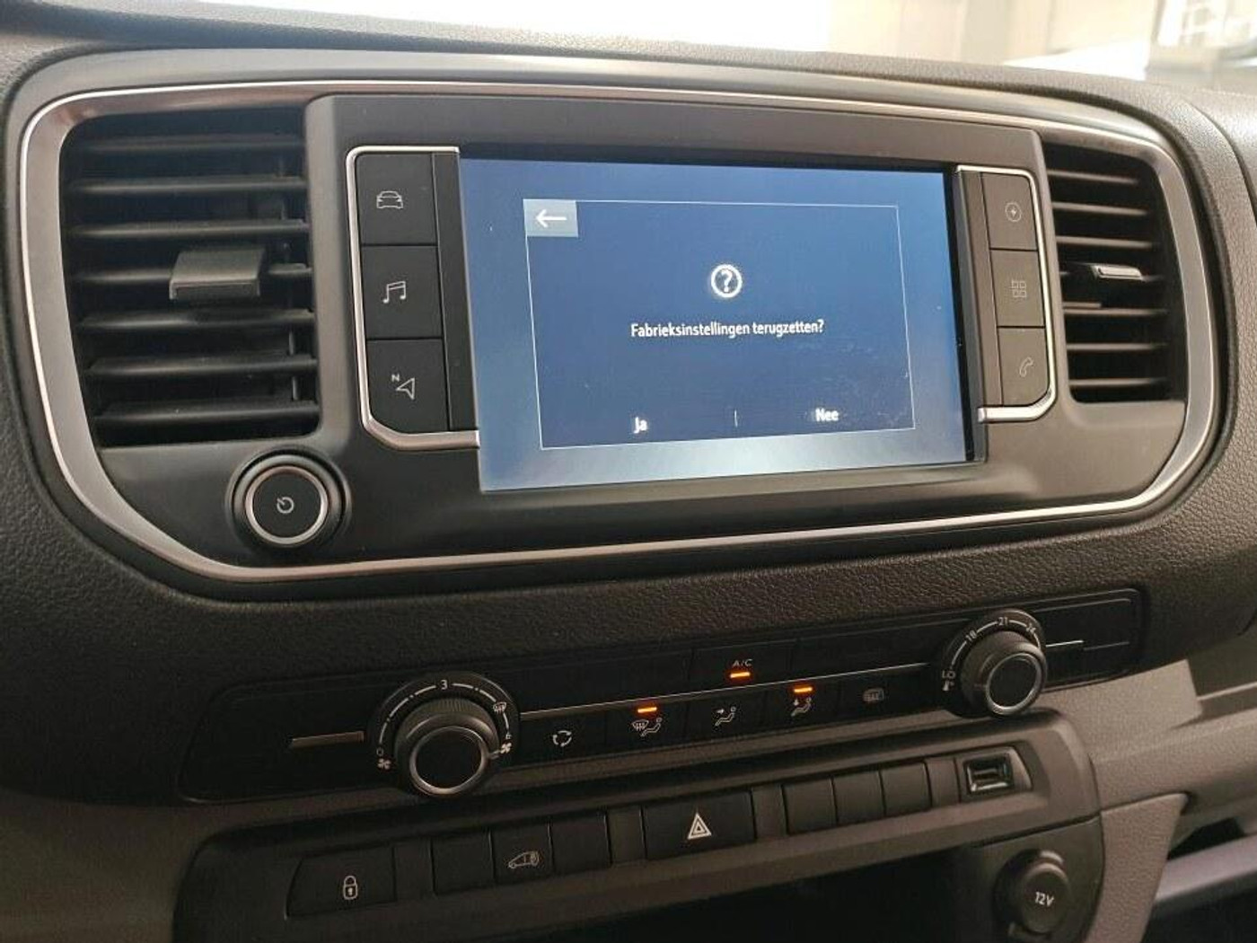 Foto van Opel Vivaro