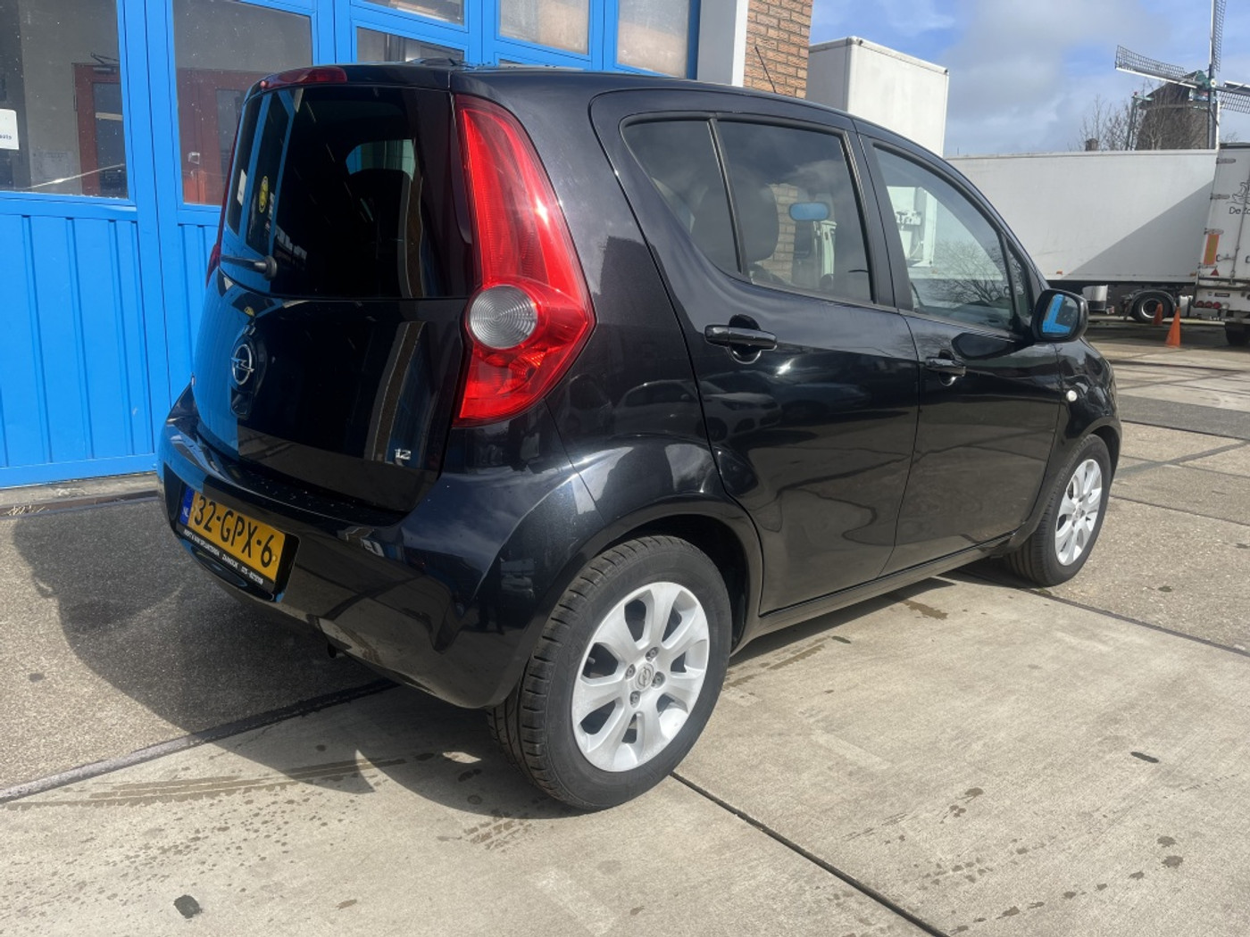 Foto van Opel Agila