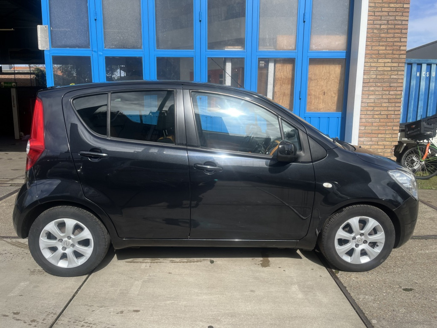 Foto van Opel Agila