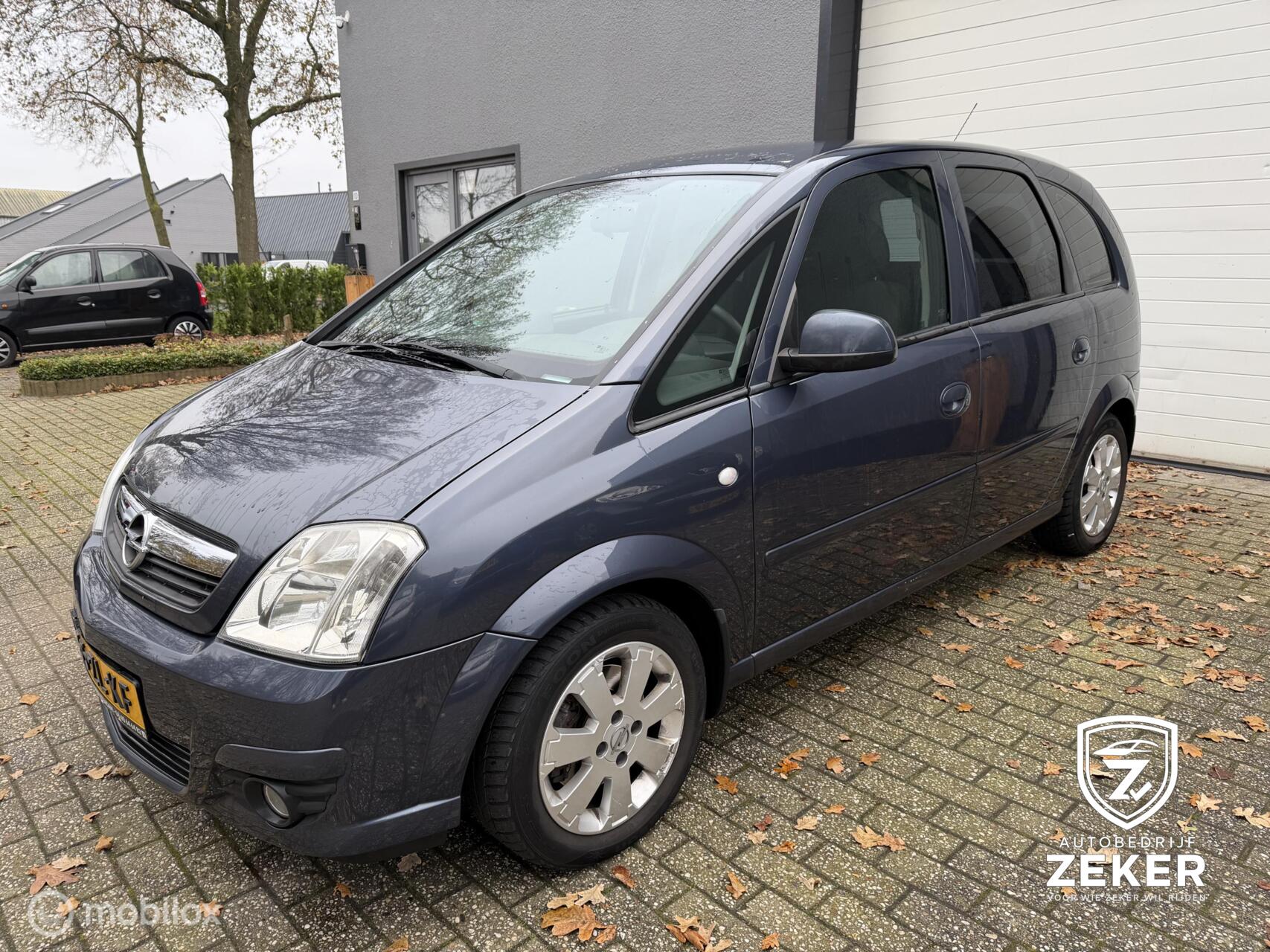 Opel Meriva-a 1.6-16V Temptation / Airco /parkeersensoren / 2008 - voorkant