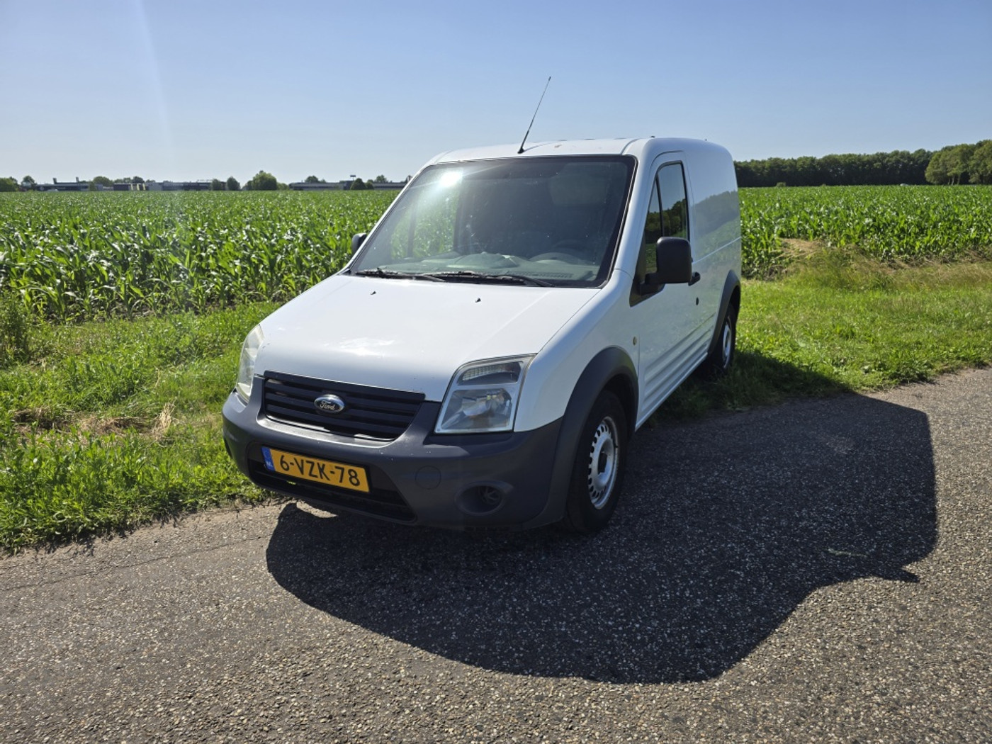 Ford Transit Connect 1.8 TDCi EURO5 2012 - voorkant