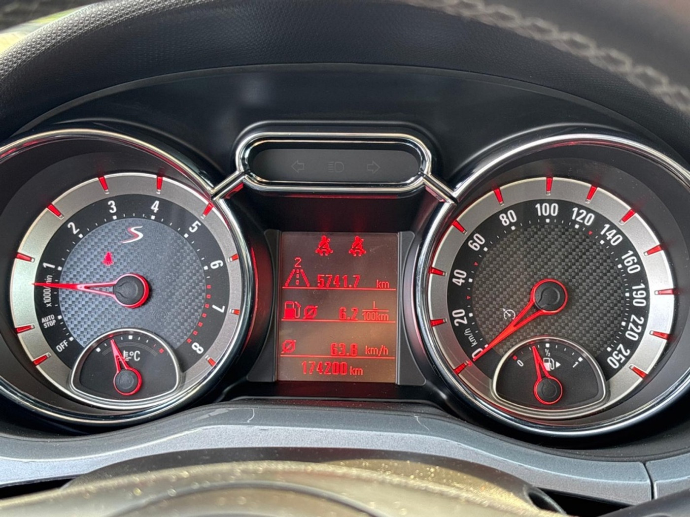Foto van Opel Adam