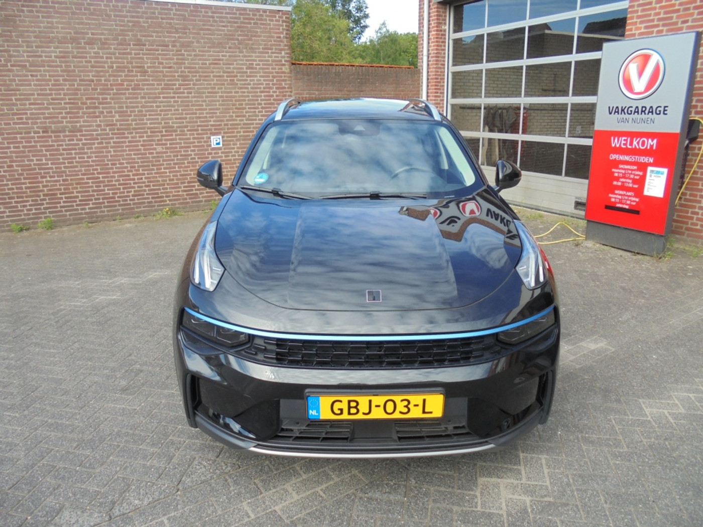Foto van Lynk&co LYNK & Co 01