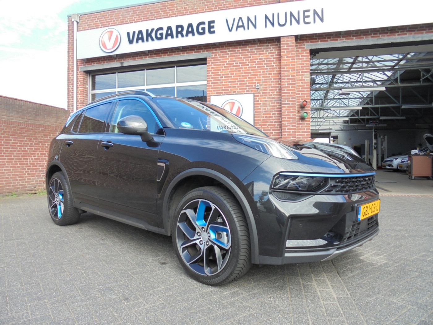 Foto van Lynk&co LYNK & Co 01