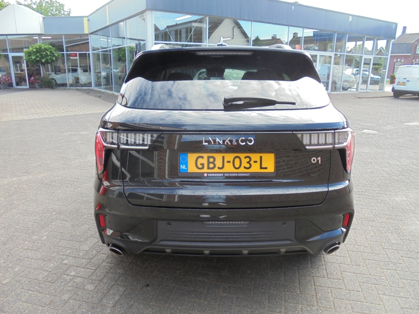 Foto van Lynk&co LYNK & Co 01